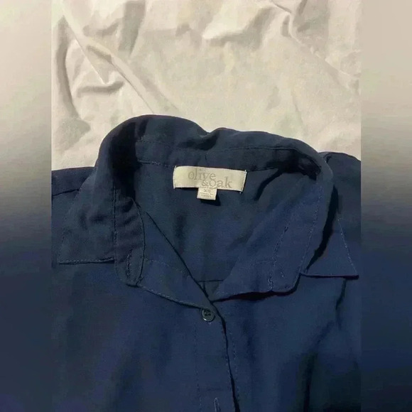 Olive & Oak Dark Navy Blue Button Down Shear Blouse - Picture 3 of 5